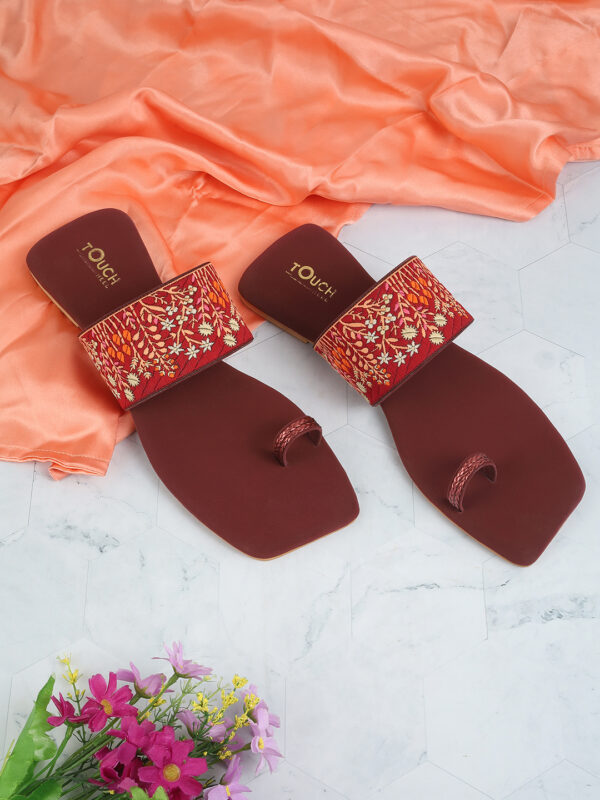 Golden Touch: Everyday Elegance Everyday Footwear - Image 5