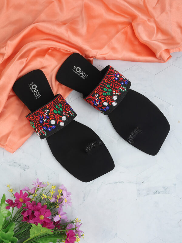 Golden Touch: Everyday Elegance Everyday Footwear - Image 4
