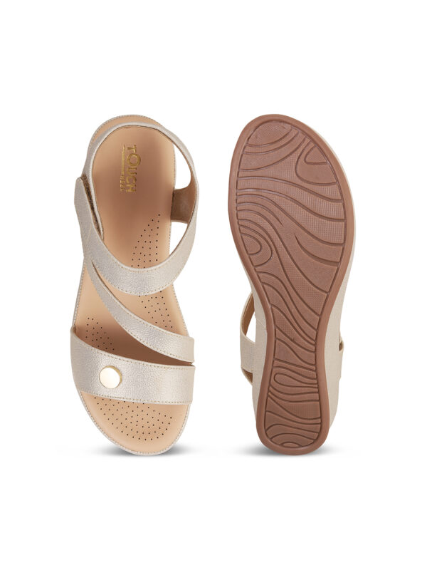 Glamorous Gold Sandals for Everyday Wear - Image 9